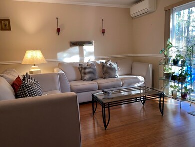 339 Juniper Dr, South Burlington, VT 05403 - photo 3