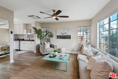 2109 Vineyard Ave, Los Angeles, CA 90016 - photo 6