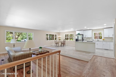 9887NCircleDr-6