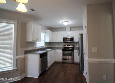 3824 Saint Augustine Dr, Greenville, NC 27834 - photo 4