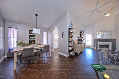 1680EBuffaloCir004