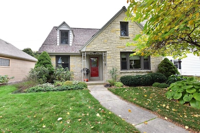 2544 N 94th St, Milwaukee, WI 53226 - photo 3