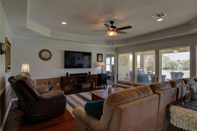 205 Cocopa Dr, Gainesville, TX 76240 - photo 5