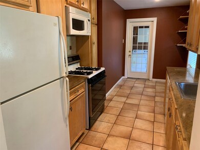 1403 Ansbury Dr, Houston, TX 77018 - photo 7