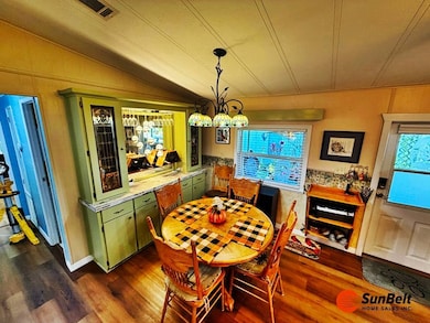 2321 Lakeside Dr, Leesburg, FL 34788 - photo 6