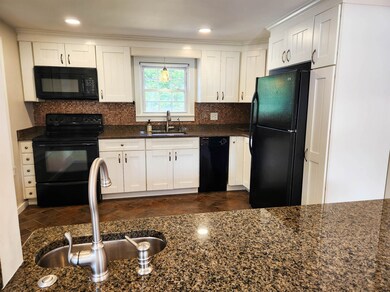 10 Terry St unit 84, Nashua, NH 03064 - photo 6