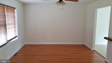 1757 Falcon Ln, Chambersburg, PA 17202 - photo 4