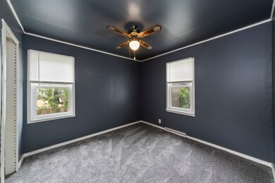 1135 Ridgeway Ave, Aurora, IL 60506 - photo 6