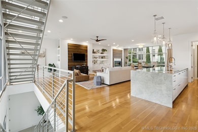 629 E 3rd St, Tulsa, OK 74120 - photo 7