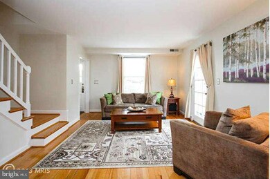 3301 S Wakefield St unit A, Arlington, VA 22206 - photo 2