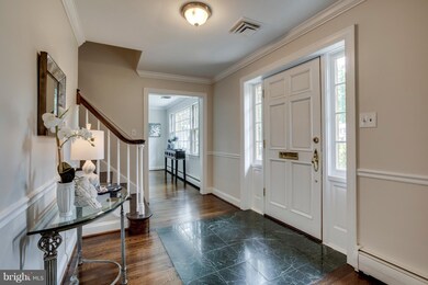 9023 Greylock St, Alexandria, VA 22308 - photo 3