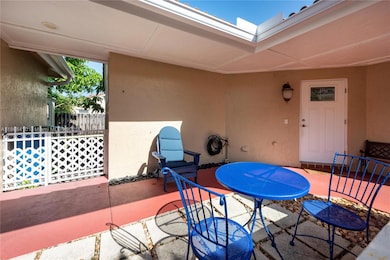 1426 Seagrape Cir, Weston, FL 33326 - photo 4