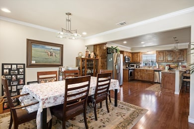 3320 Crook Ct, Granbury, TX 76049 - photo 5