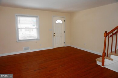 2106 Redthorn Rd, Middle River, MD 21220 - photo 3