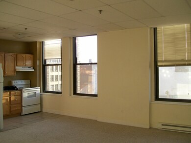 11 Lawrence St unit 504, Lawrence, MA 01840 - photo 2
