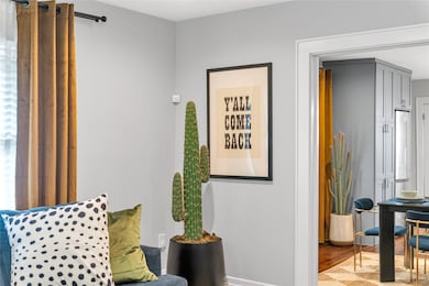 725 Peddie St, Houston, TX 77008 - photo 6