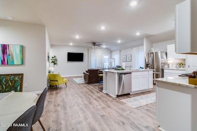 109 Red Pine Dr, Lafayette, LA 70501 - photo 6