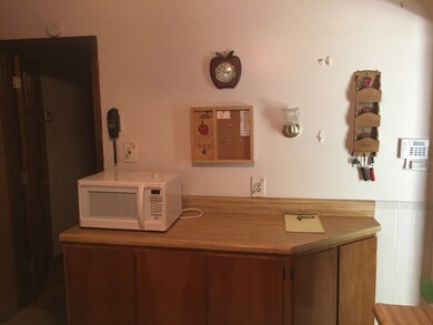 1833 Kitchens Rd unit B10, Macon, GA 31211 - photo 6