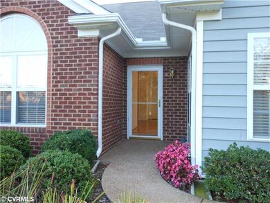 Exterior Front - Very inviting. Come right in.