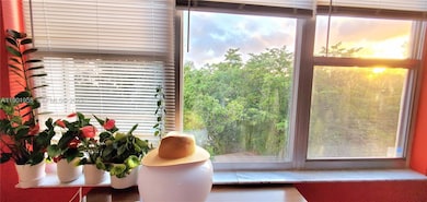 Greynolds Park Club Condominiums unit 515, North Miami Beach, FL 33160 - photo 5