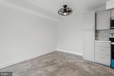 100 E Glenolden Ave unit T10, Glenolden, PA 19036 - photo 7