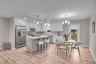 304 Clay Ave, Carbondale, KS 66414 - photo 5