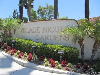 Village Niguel Gardens is a well maintained commun