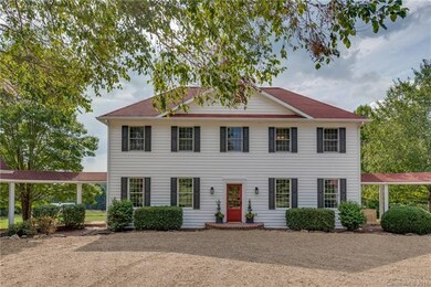 Colonial Inspired Home in immaculate condition