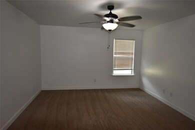 214 W Fairview St, Sherman, TX 75092 - photo 7