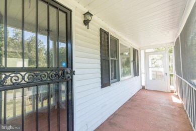 114 Lakewood Dr, Stephens City, VA 22655 - photo 4