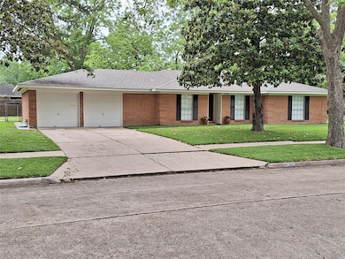 9759 Ebb St, Houston, TX 77089 - photo 2