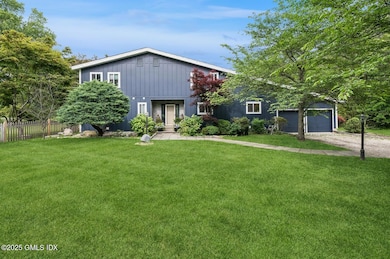 387 Stanwich Rd