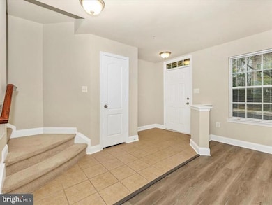 12712 Horseshoe Bend Cir, Clarksburg, MD 20871 - photo 4