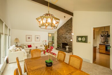 9510 SE 43rd St, Mercer Island, WA 98040 - photo 6