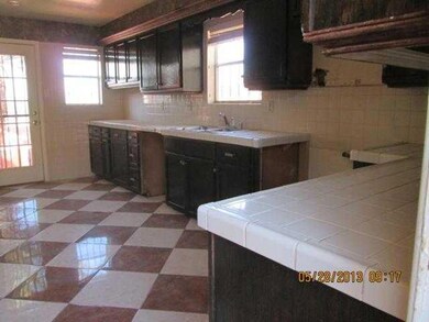 1305 N Cotton St, El Paso, TX 79902 - photo 3