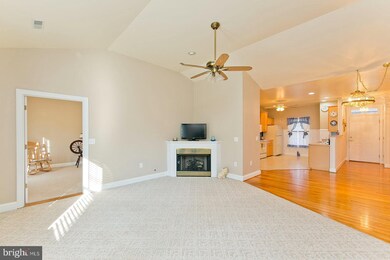 215 Lynn Dr, Stephens City, VA 22655 - photo 3