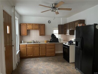 1st Fl Kitchen