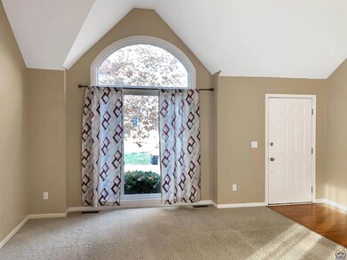 21513 W 52nd St, Shawnee, KS 66226 - photo 4