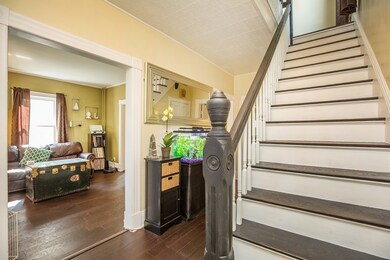 82 Beacon St, Lowell, MA 01850 - photo 6