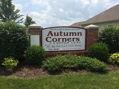 condo outside pics 016