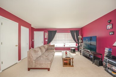 1910 Cinnamon Ct, Joliet, IL 60435 - photo 2