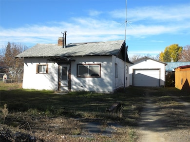 312 S Madison St, Twin Bridges, MT 59754 - photo 2