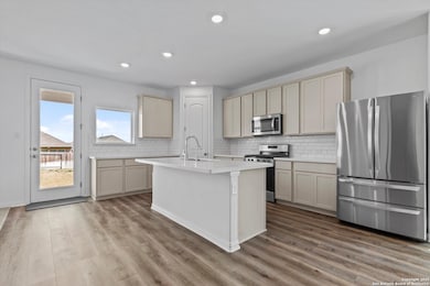 2056 Cowan Dr, New Braunfels, TX 78132 - photo 6