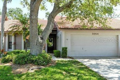 3954 Wilshire Cir E unit 165, Sarasota, FL 34238 - photo 2