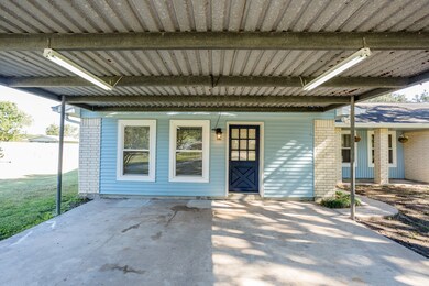 3082 County Road 536, Alvin, TX 77511 - photo 6