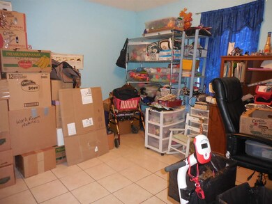 606 Okane St, Laredo, TX 78040 - photo 4