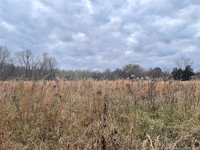 4198 S Us Highway 31, Austin, IN 47102 - photo 5