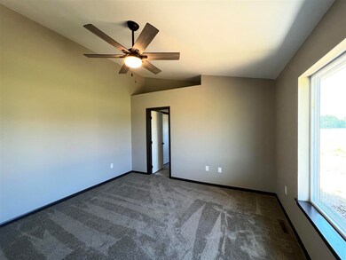 434 Dawson Dr, West Branch, IA 52358 - photo 7