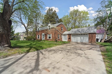 02-569-E-Holmes-Rd-Lansing-MI-48910-Wind