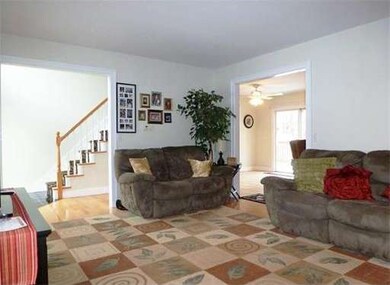 134 King St, Ludlow, MA 01056 - photo 3